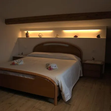 Ai Sassi Bed & Breakfast Sovramonte