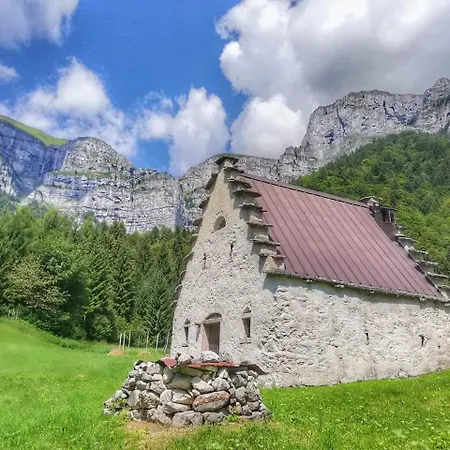 Bed & Breakfast Ai Sassi Sovramonte